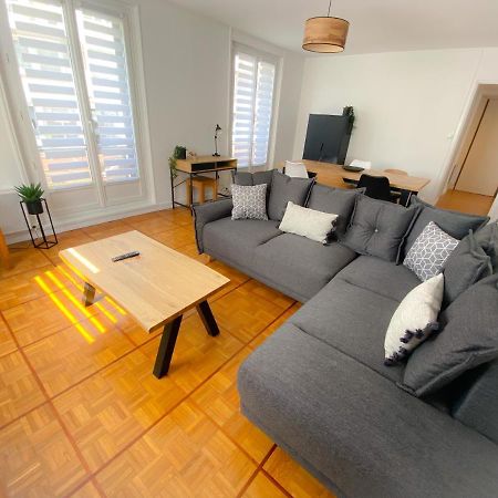 Le Familial Apartment Calais Bagian luar foto